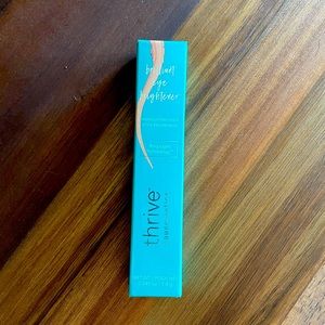 Thrive Causemetics - Brilliant Eye Brightener